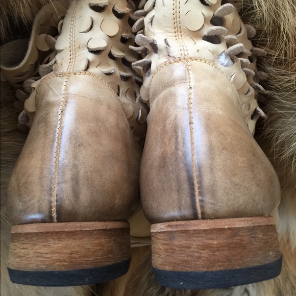 📌📌📌SOLD📌📌📌 ITALIAN SLOUCHED BOOTIES - Picture 4 of 7